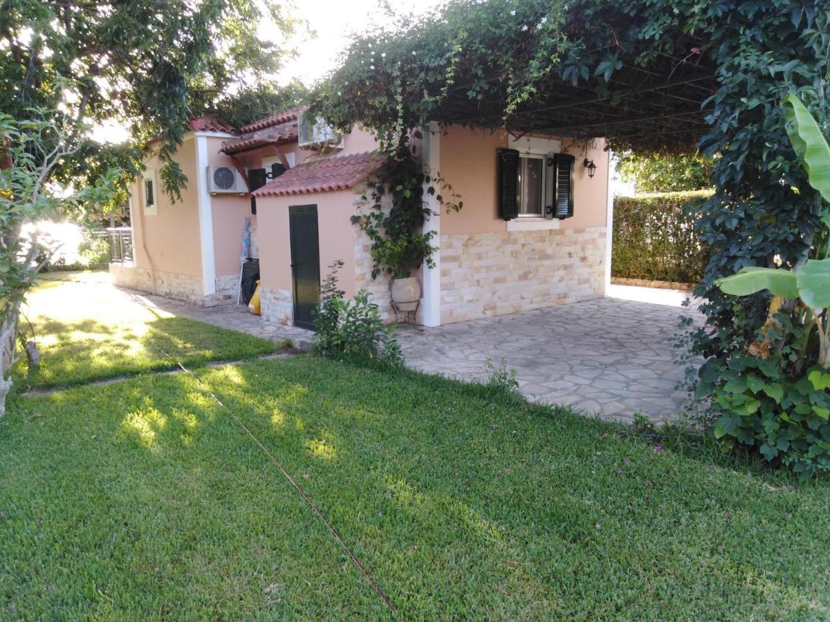 Golden Sea Villa كالاماتا المظهر الخارجي الصورة